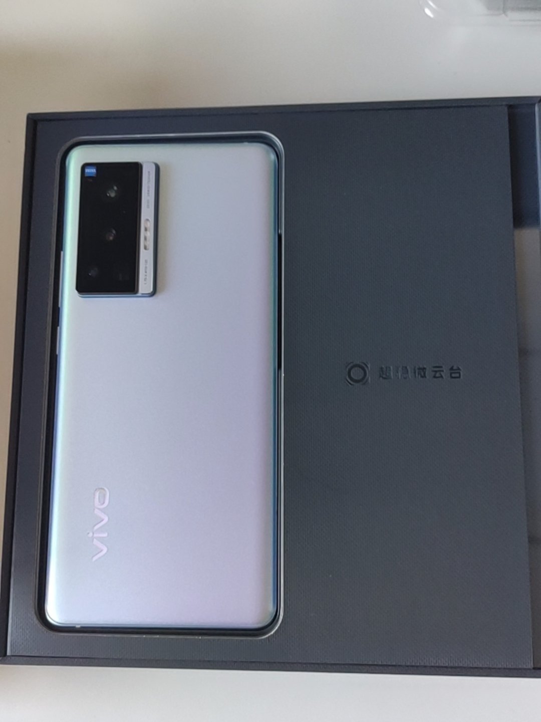 vivox60曲屏版8gb128gb全网通5g版