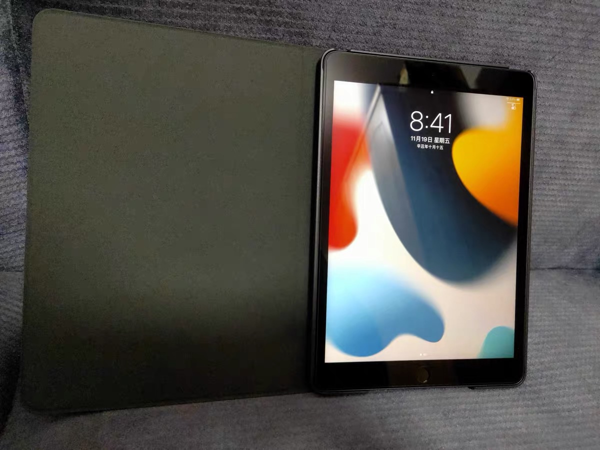 102英寸苹果ipad平板电脑2000元女友数码礼物