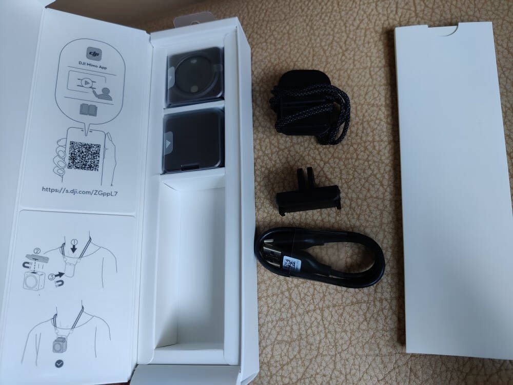 DJI大疆Action2续航套装灵眸运动相机小型数码摄像机4Kvlog