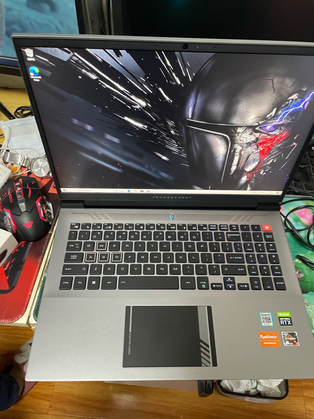 雷神911mt黑武士3(i5 11260h/16gb/512gb/rtx3050)点评