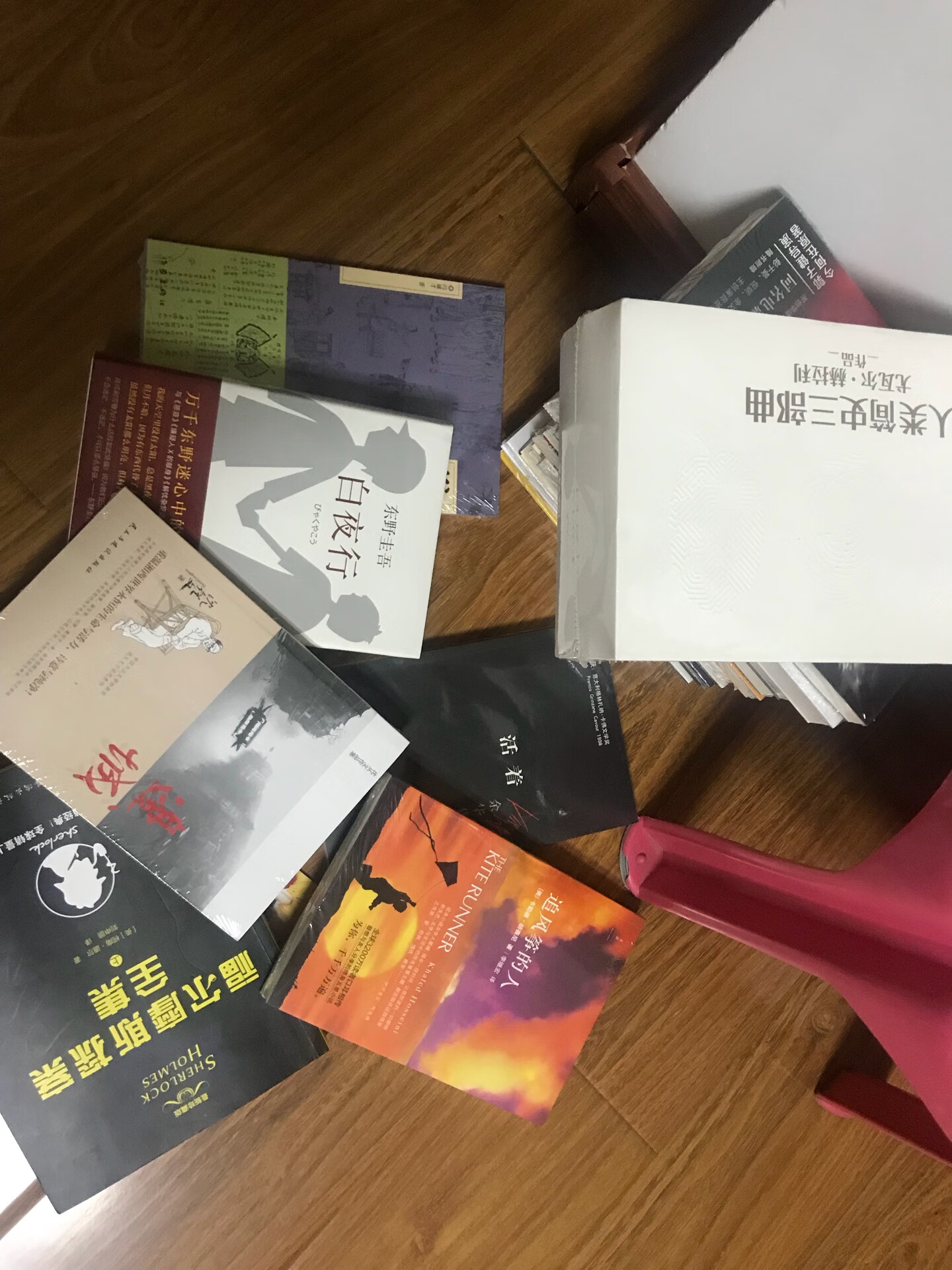 双十一打折买的，对比了某当，还是的券给力一点，所以就选了，物流因为双十一慢了点。但是东西没有折损破损，还是比较满意的，好评！