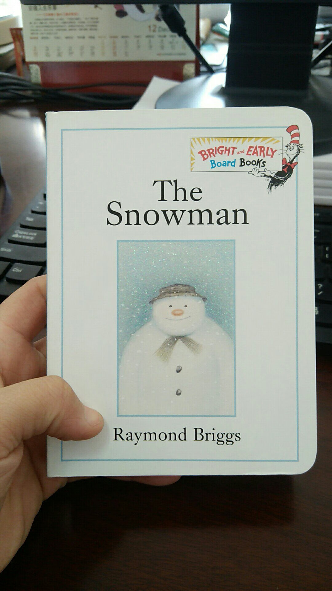 书都很满意，唯一就是雪人那本太小了，手掌书