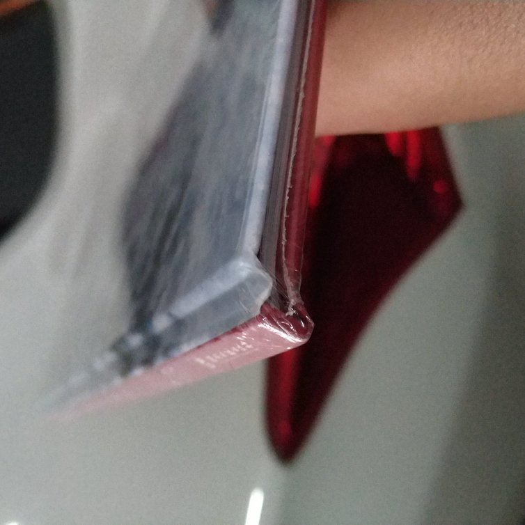 物流，一如既往地有速度，拆单也只是延时一天。但是这次的包装花了点心思，以致书不好从箱子拿出来，出来后还有点变形。
