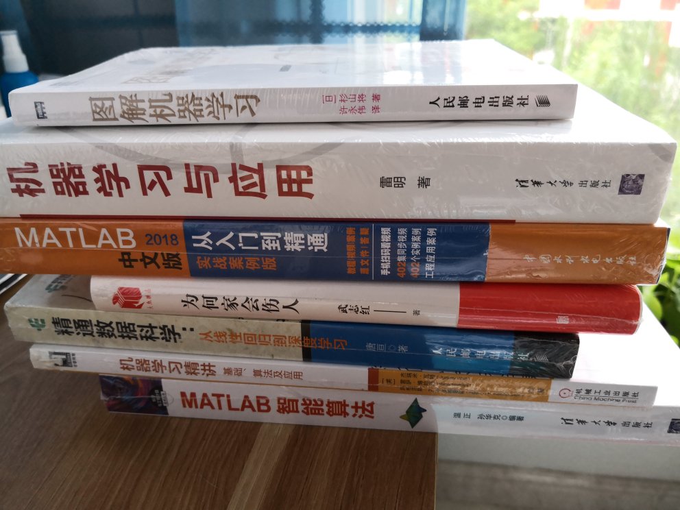 内容很基础，很详细，适合初学者。书本质量很好。