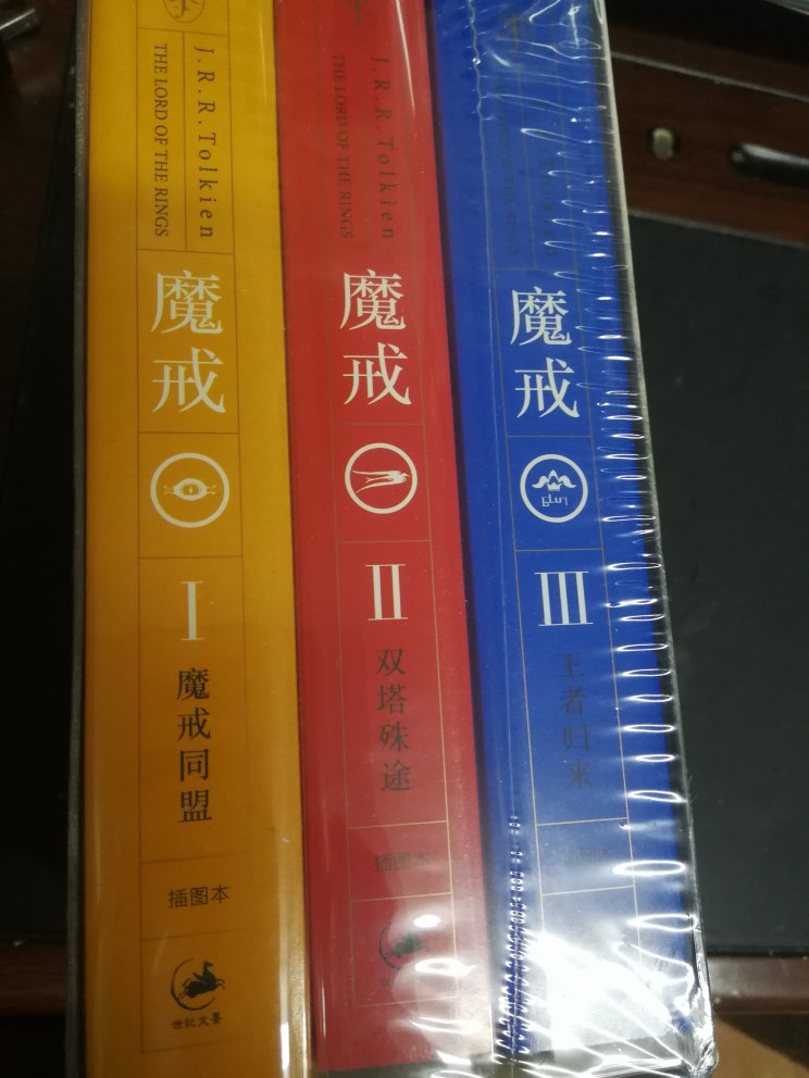 这套是买给侄儿的，反应说很好，他会认真去做，的书都买上瘾了！