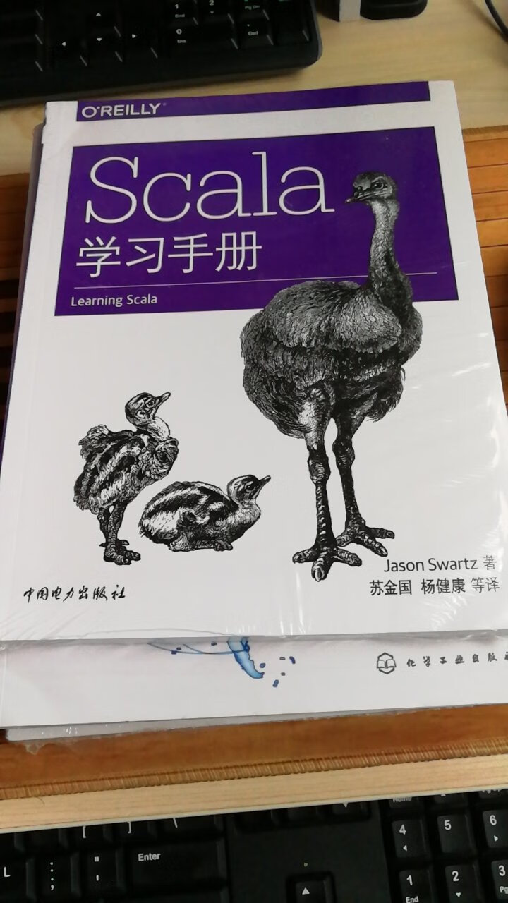 搞活动的时候买的，非常超值，内容也丰富贴近实战，非常满意。