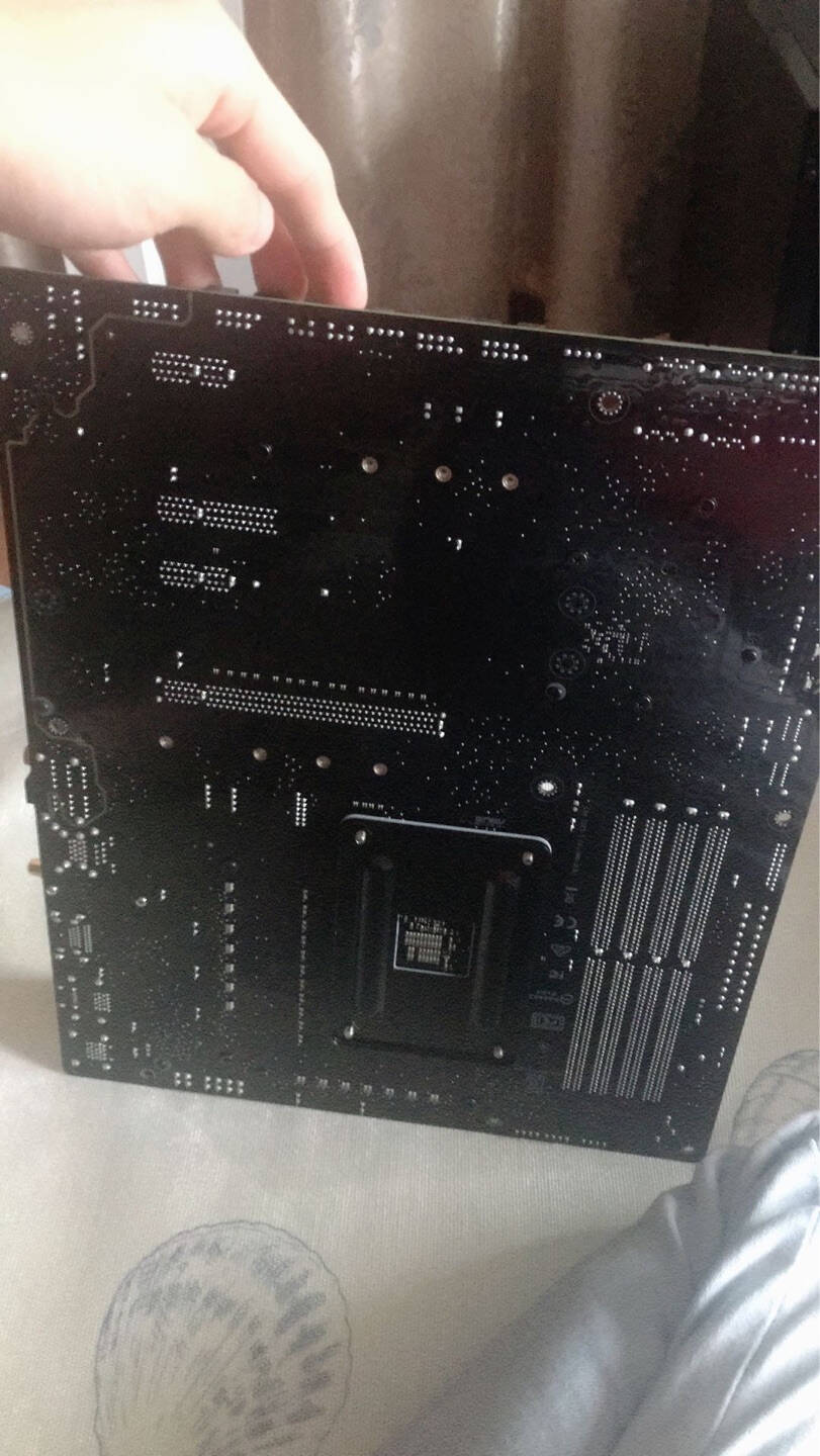 华硕(ASUS)TUFGAMINGX570-PLUS(WI-FI)支持CPU3700X/3800X/3900X(AMDX570/socketAM4)