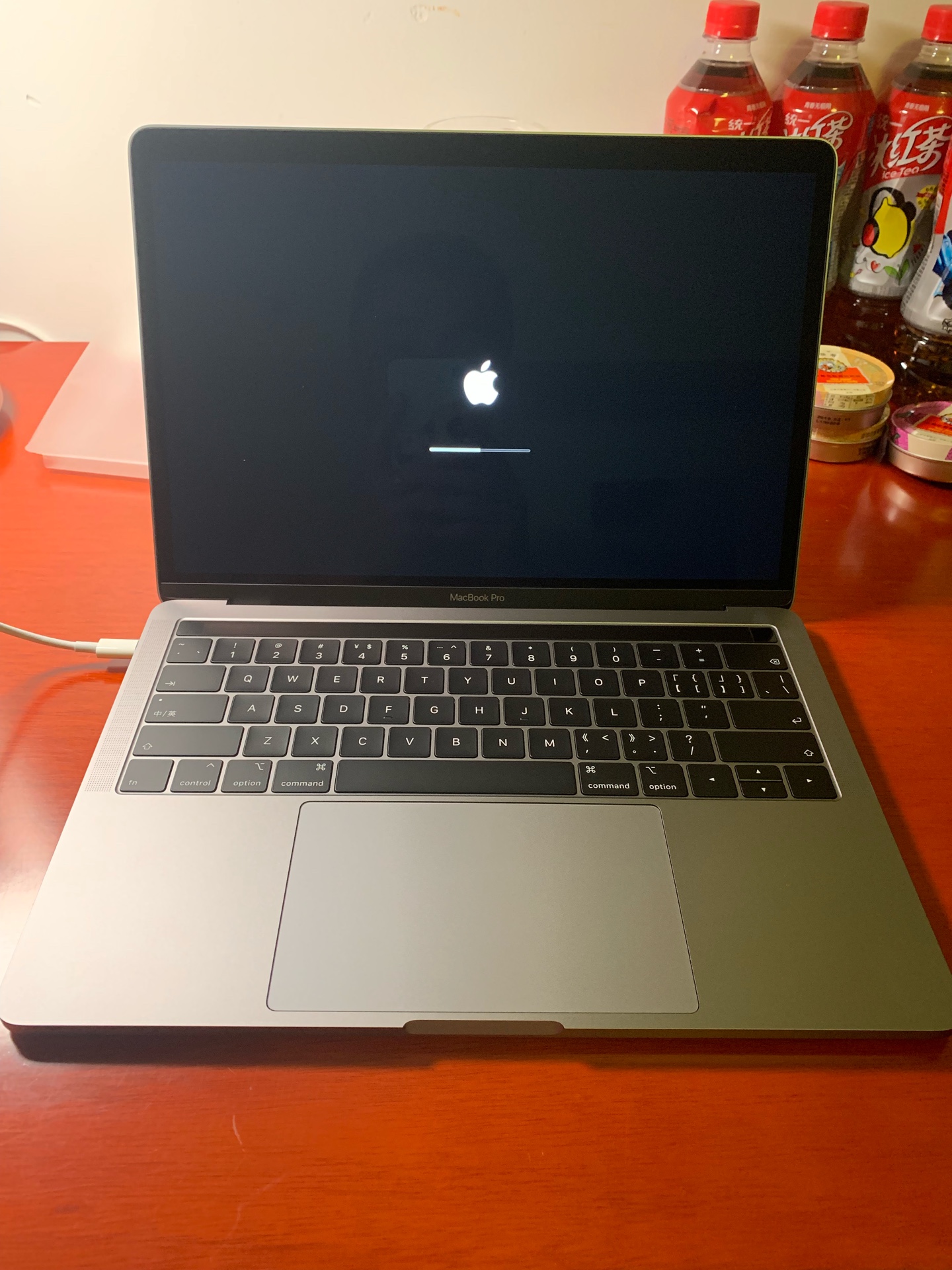 苹果MacBook Pro 13英寸2018】报价_参数_图片_苹果MacBook Pro 13英寸