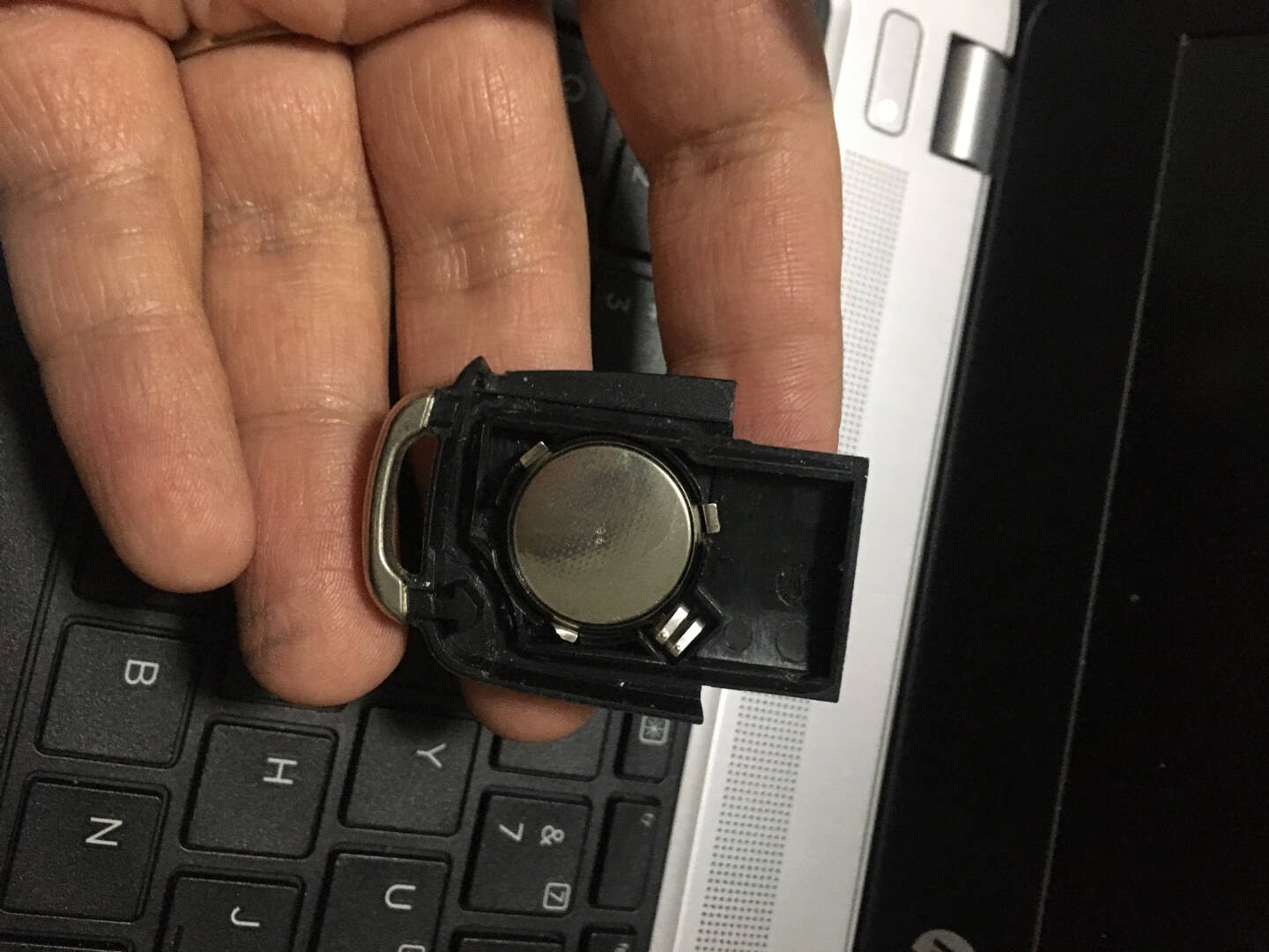 松下(Panasonic)CR2032进口纽扣电池3V装适用手表电脑主板汽车钥匙遥控器电子秤小米盒子CR2032二粒