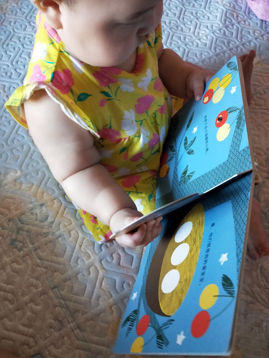 很好的书 刚收到就给宝宝看 不过她吃的很香