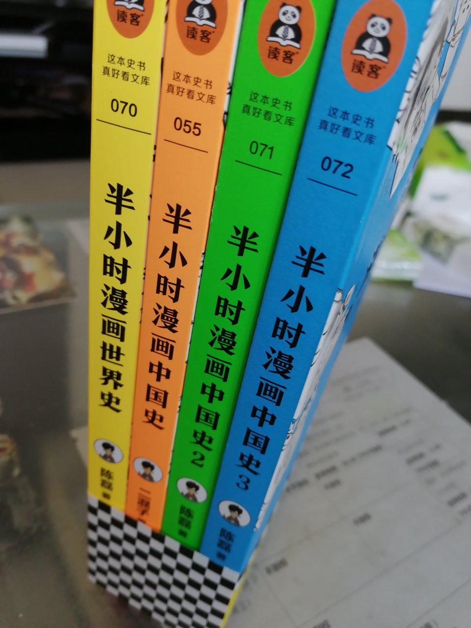 从头条就关注他了 买几本书给孩子看 不错