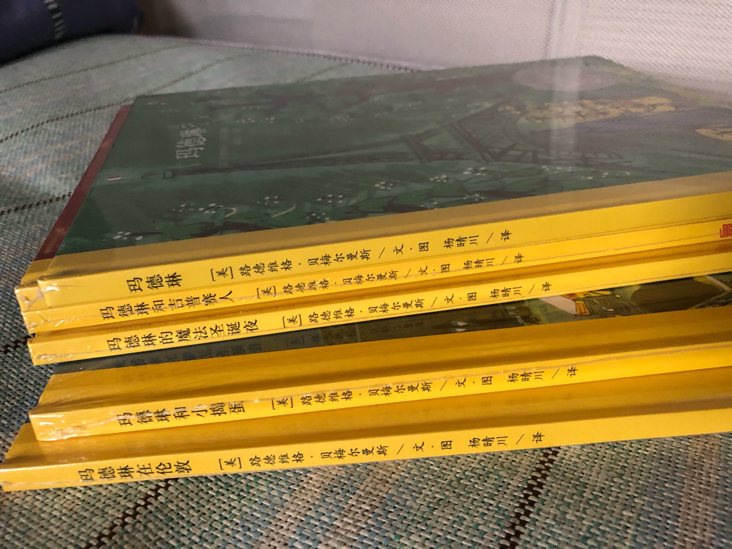 99入10本 大白菜哦。嘿嘿 终于攒齐啦！棒棒哒！童书大促一直这么给力，一定要多多办活动多促销哦！支持支持！