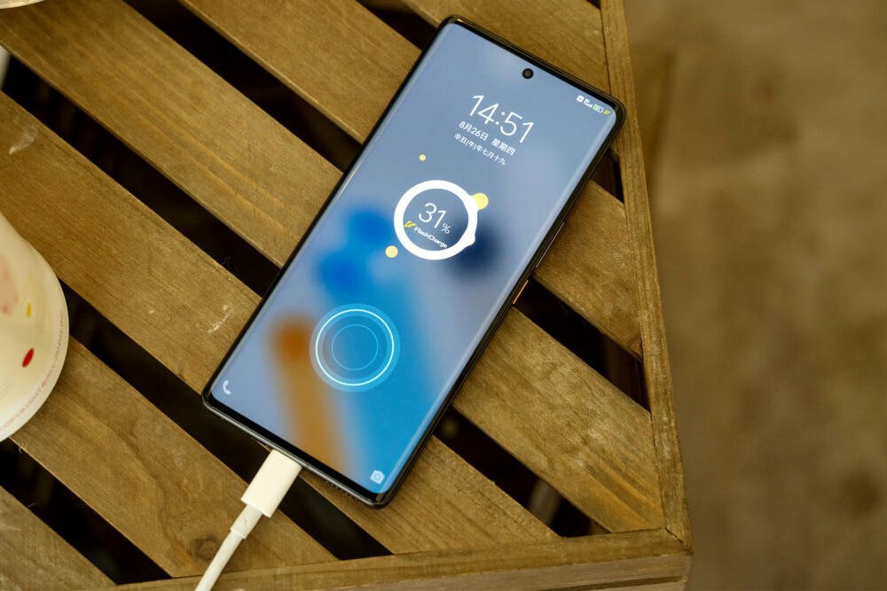 vivoiqoo8pro传奇版2k超视网膜屏超声波指纹