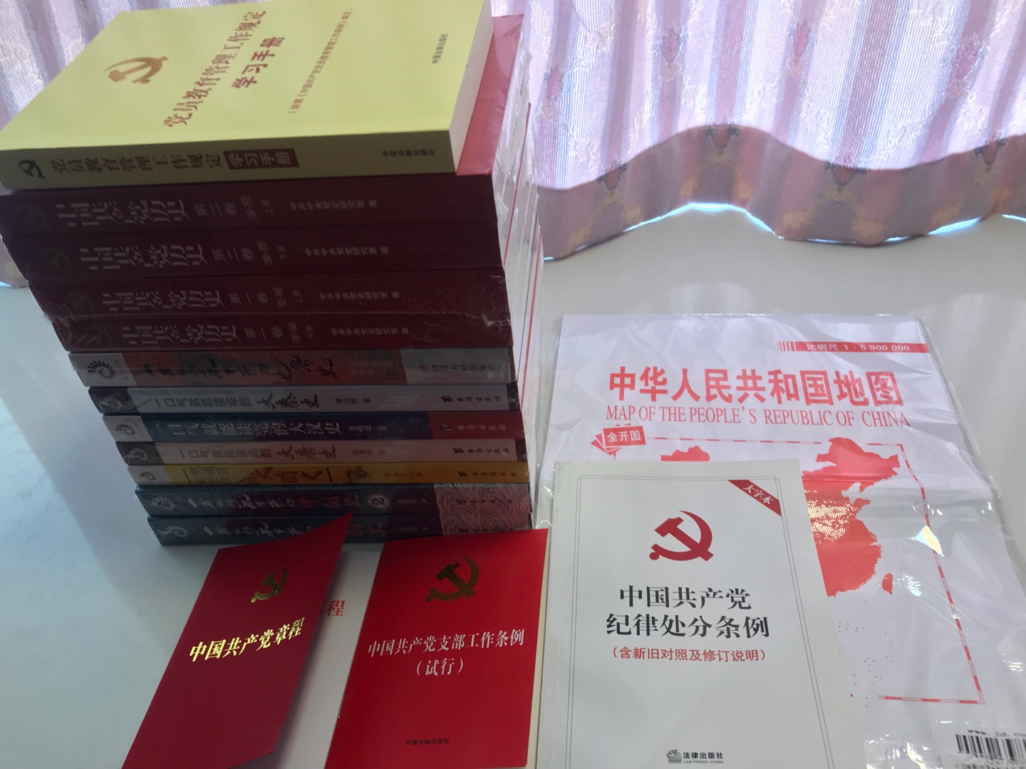 书已经收到了，没有在活动力度大的时候买，但是我一直信赖图书，喜欢他送货的速度，喜欢的一切，服务没得说。