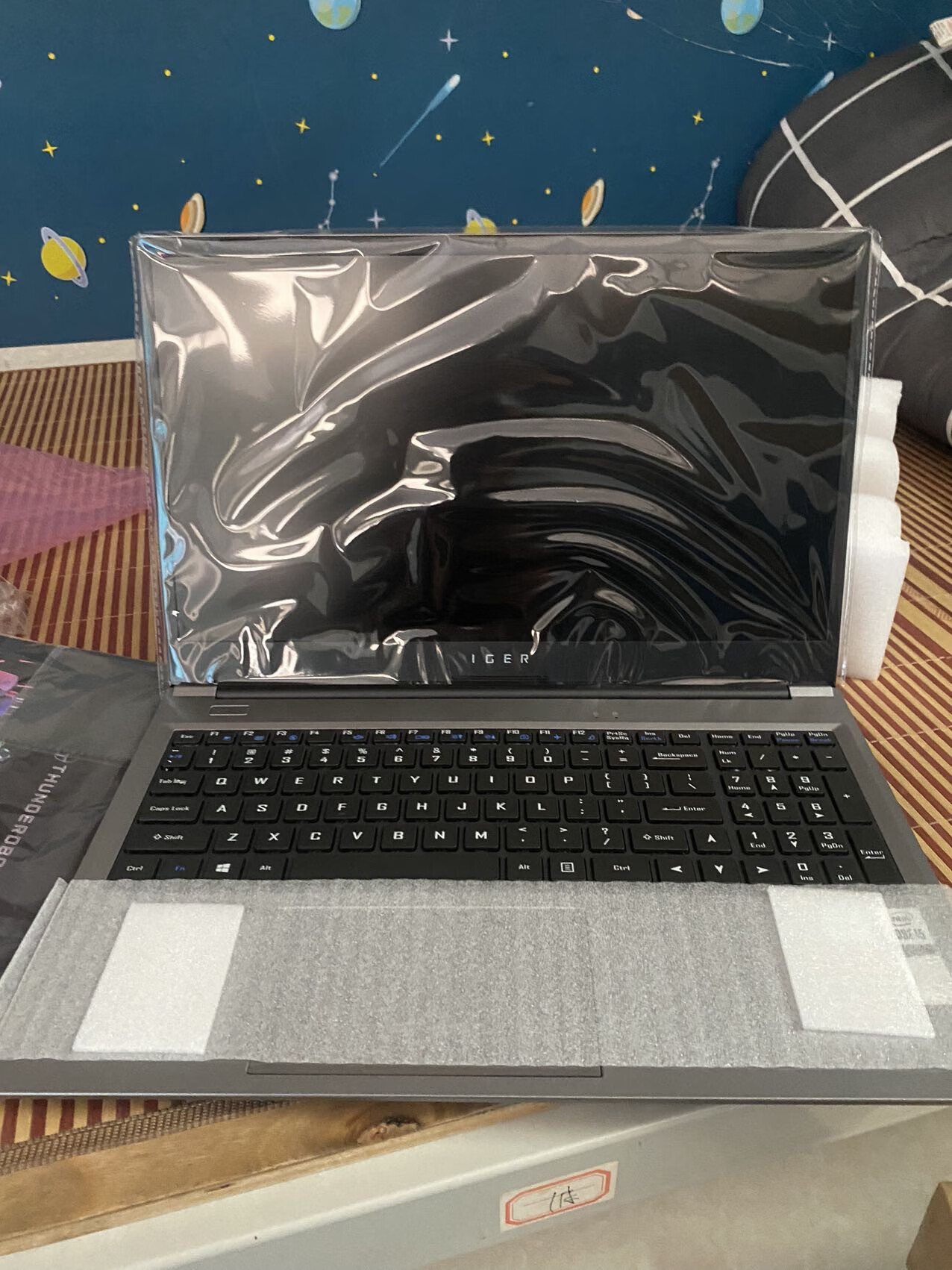 雷神mixbookairi510210u8gb512gb集显点评