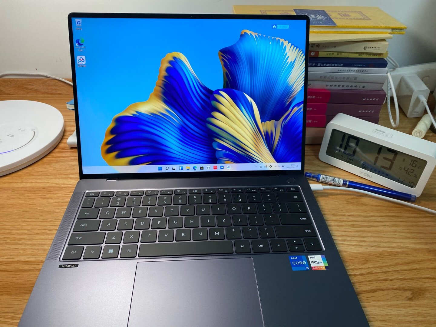 2022华为matebook x pro,14.2英寸高端触控本,生产力工具 - 海盗派