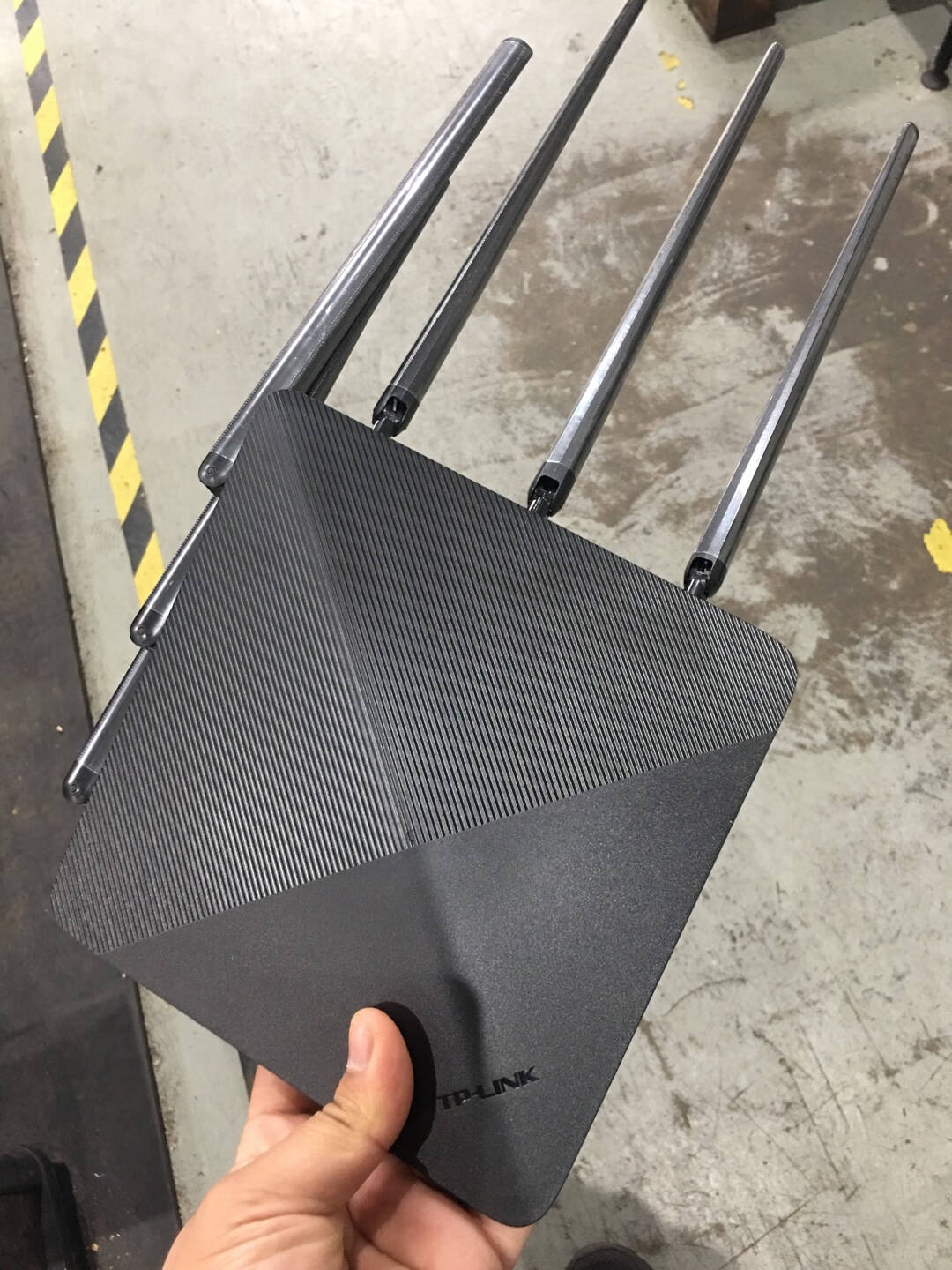 TP-LINKWiFi65G双频全千兆无线家用高速网络易展Mesh分布式路由器游戏路由XDR1860易展版