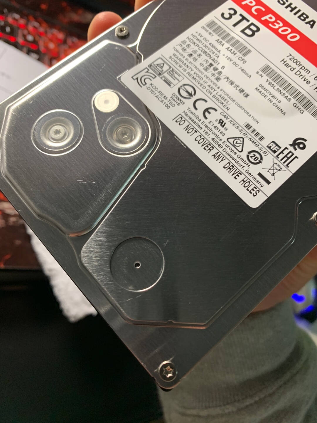 东芝(TOSHIBA)3TB64MB7200RPM台式机机械硬盘SATA接口P300系列(HDWD130)