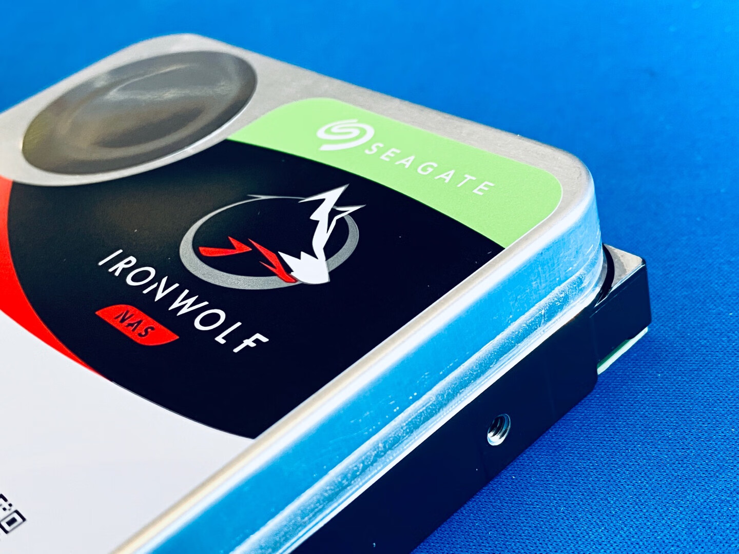 希捷酷狼nas8tb7200转256mbsata3st8000vn004点评