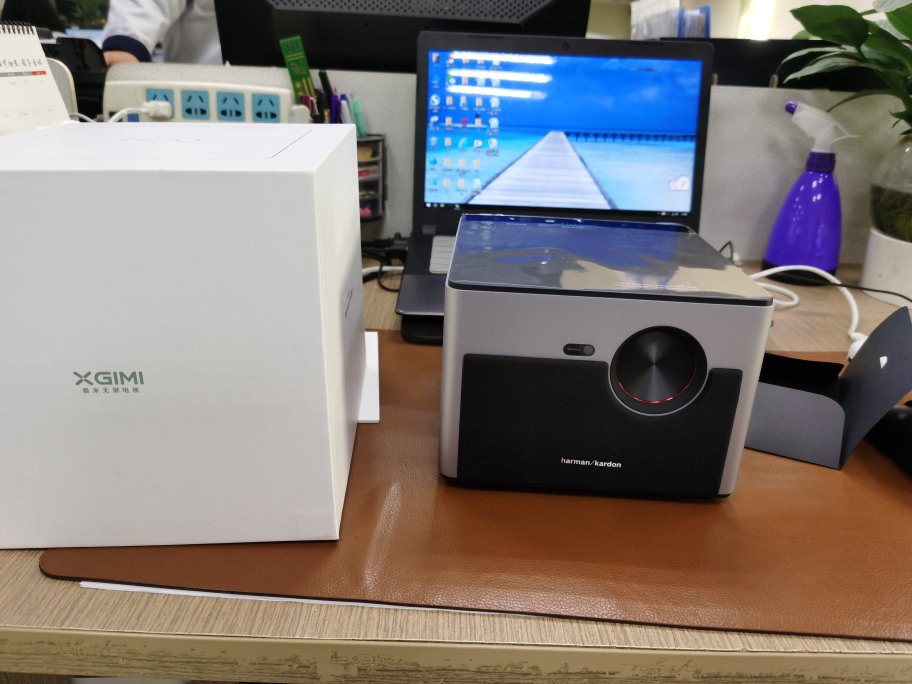 极米n20投影机家居5k的3000流明投影仪