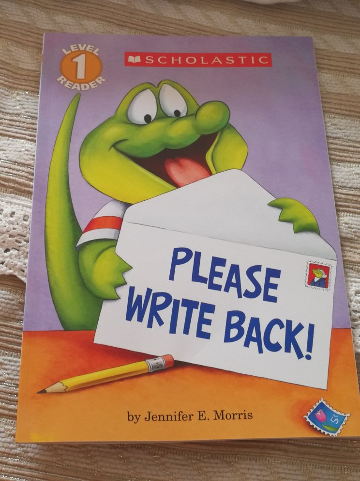孩子很喜欢这只小鳄鱼，应该是鳄鱼吧，以前买过另一本，很喜欢，又买了这一本。