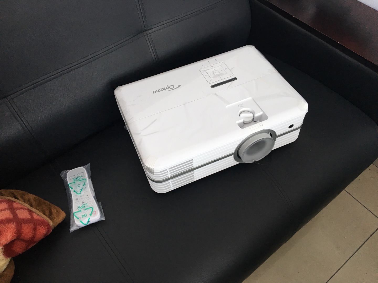 奥图码uhd516点评