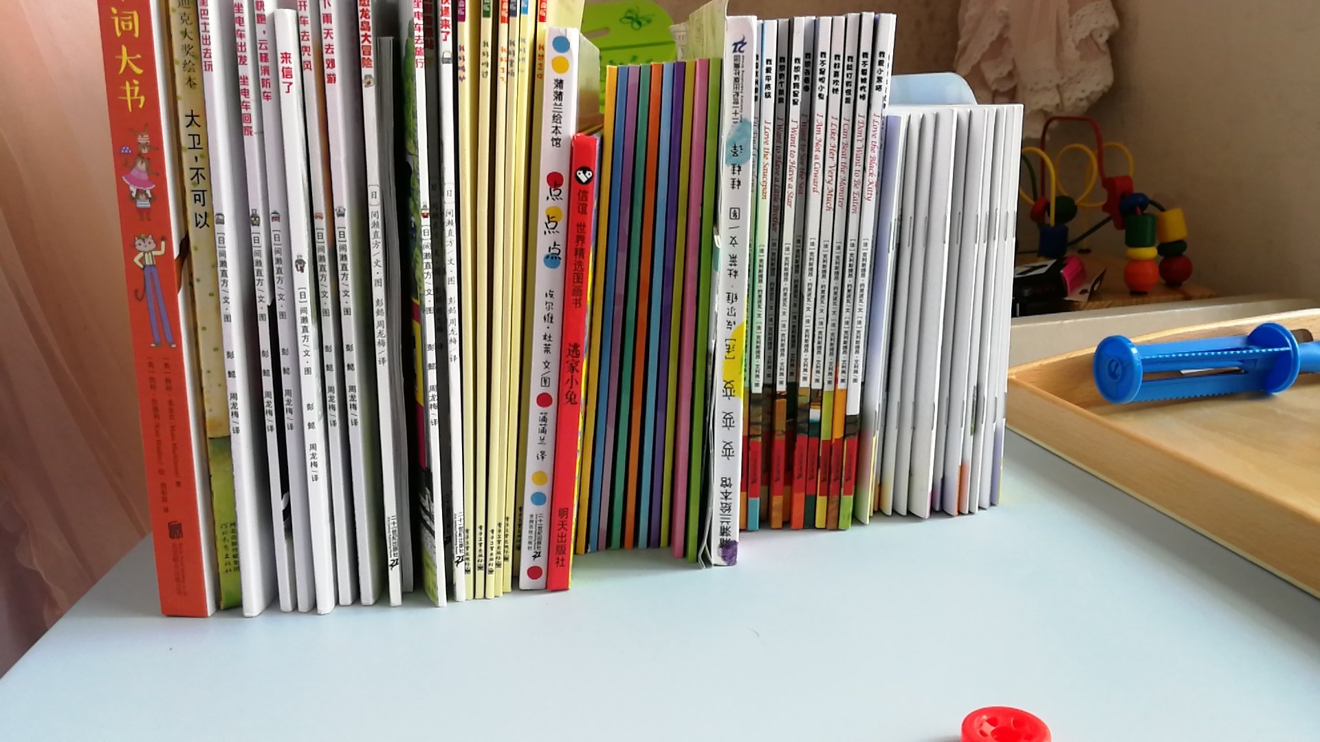 买了很多绘本，培养孩子阅读习惯，希望他能有收获。