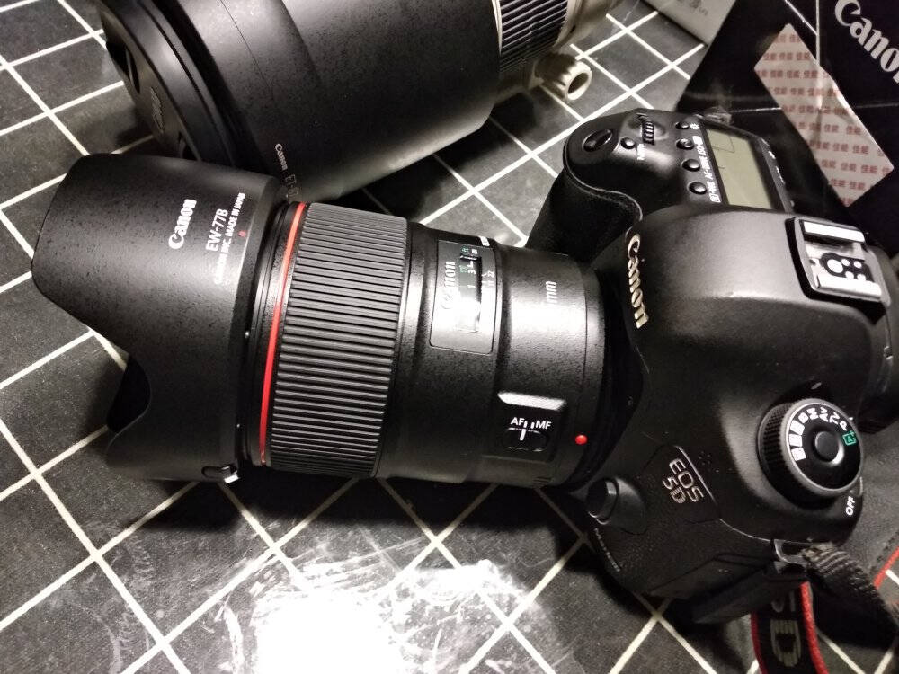 佳能(Canon)EOS6DMarkII6D2单反相机单反机身全画幅(约2620万像素双核CMOSDIGIC7WiFi/NFC)