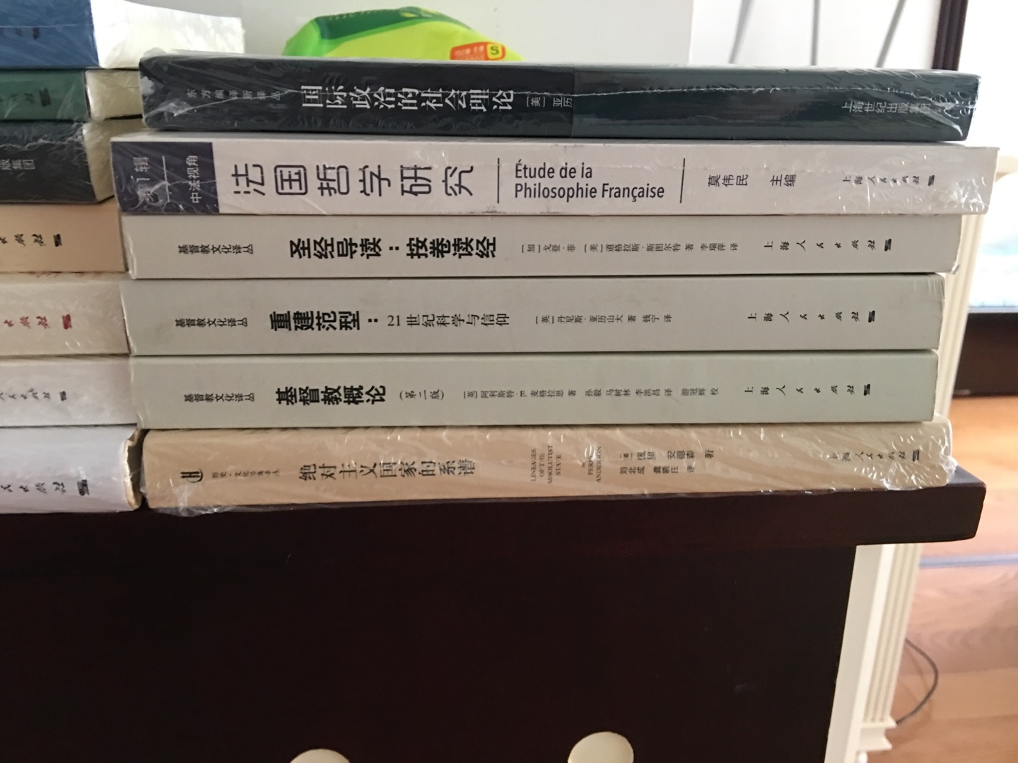 搞活动买的，相当实惠便宜，而且物流速度也越来越快，包装也完好无损，希望这样的活动再多一些