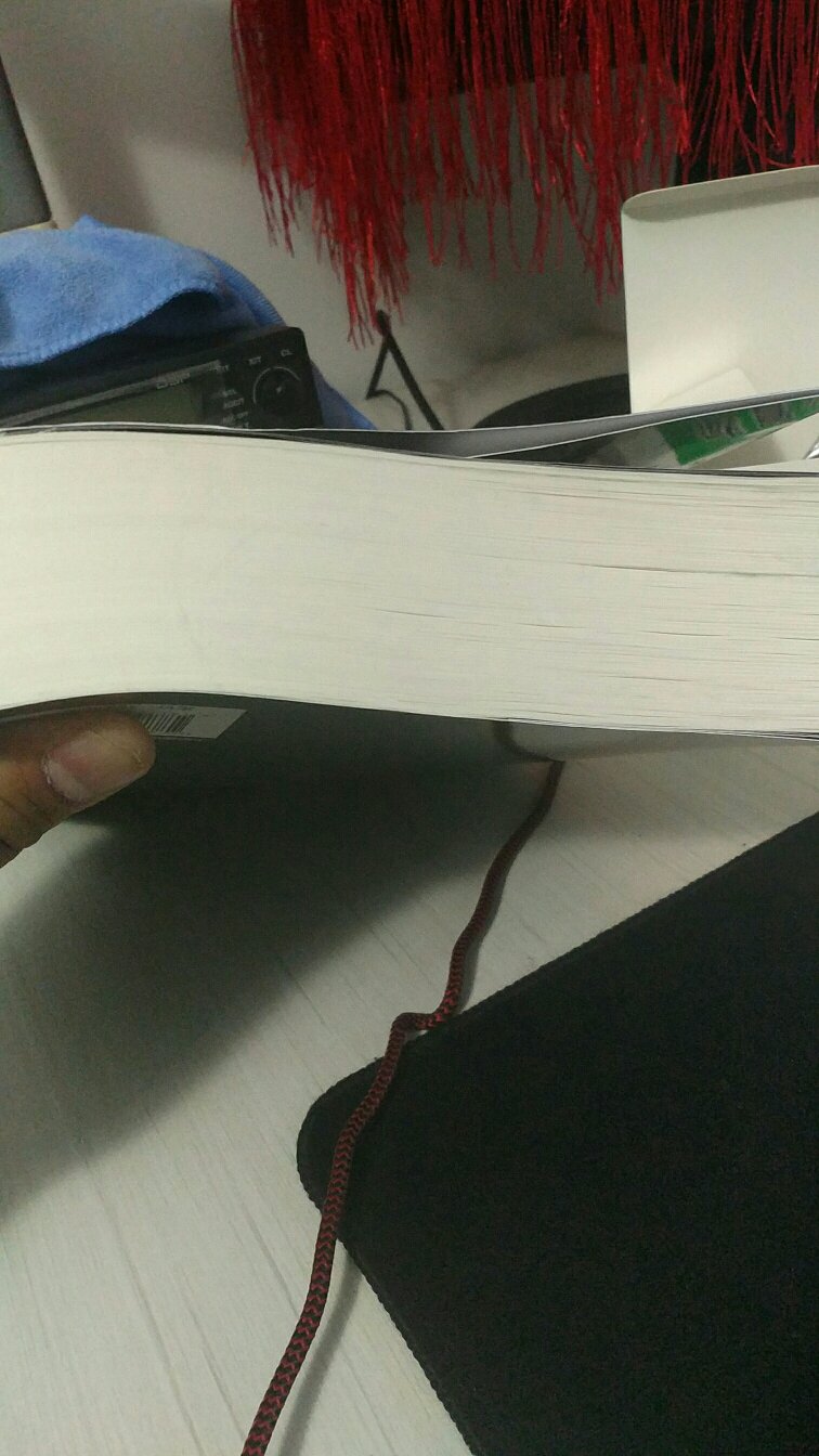 这本书够厚