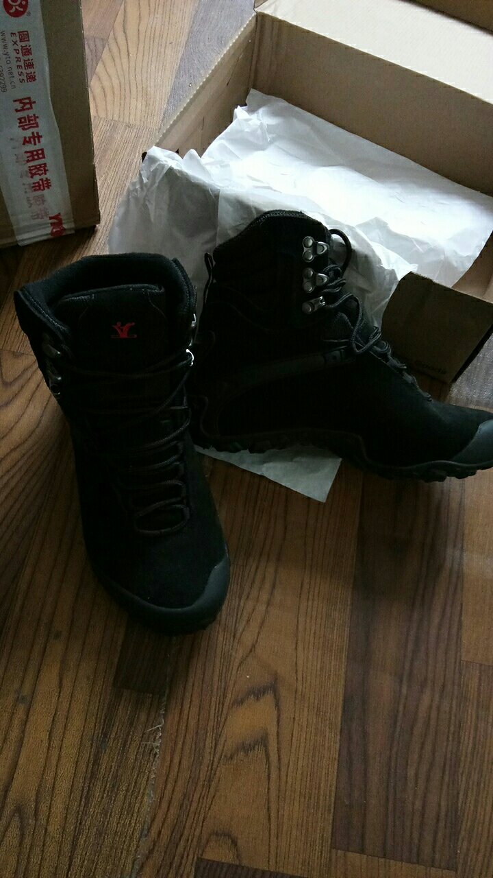 祥冠 Xiang Guan 登山鞋怎么样 质量揭秘 还可以 就是价格有点贵 350评测资讯