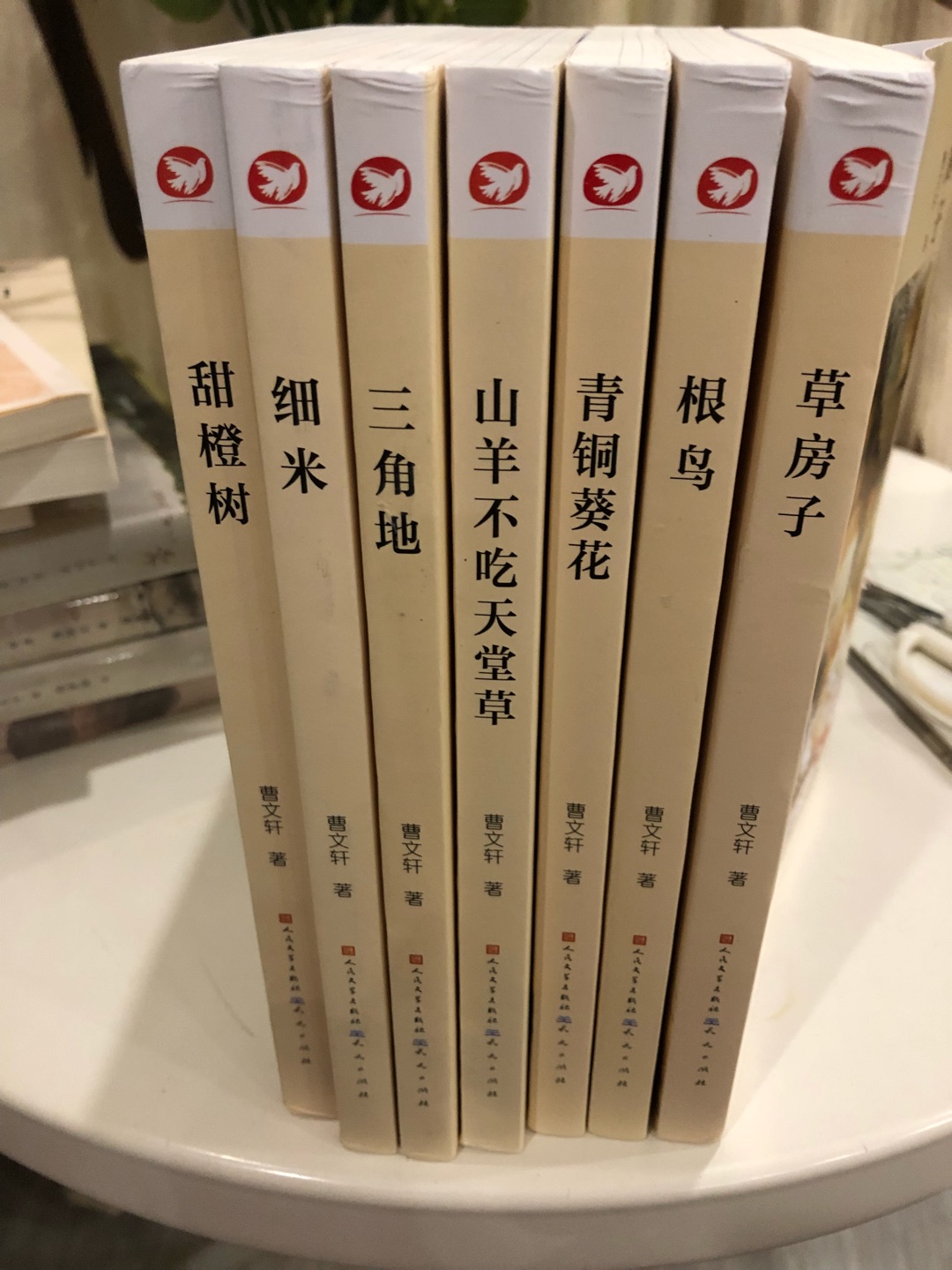 都还不错，小时候读的，长大后可以收藏，陪小孩子一起读