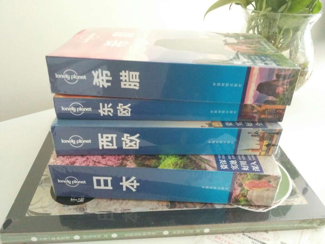 努力买完这系列，哈哈。