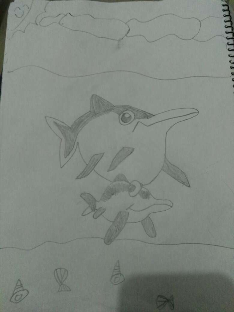 儿子很喜欢 有很多海洋动物 一拿到书就画了好几幅
