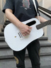 拿火吉他（LAVAGUITAR）LAVA ME play智能民谣吉他初学者乐器入门旅行自学吉他 霜白【配AirFlow琴包】 36英寸 实拍图