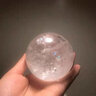 瑾洛天然白水晶球摆件水晶摆件原石人工打磨居家送礼多棉絮冥想 球直径约4厘米（配底座） 实拍图