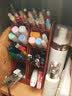 文谷韶华复古斜插式笔筒北欧个性学生简约桌面多功能型亚克力儿童笔桶中国风格女ins摆件创意时尚文具收纳 酒红2个装 实拍图