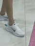 耐克（NIKE）官方官网舰店女鞋 新款运动鞋子轻便防滑耐磨休闲鞋缓震跑步鞋 DR2698-103/紫勾/女神款 38.5 实拍图