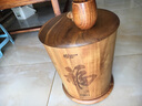 柏森优家 海南相思木米桶储米箱圆形实木防虫防潮米缸米桶储面桶 相思木 10KG/20斤装 实拍图