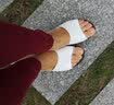 百林猴拖鞋女夏外穿夏天时尚真软皮女鞋中跟坡跟厚底一字拖女生软皮防滑 白色 35 实拍图