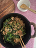 小幸福鑄鐵（KITCHEN LITTLE HAPPINESS KITCHEN）小幸福铸铁元宝锅氮化铁锅不粘锅家用大容量炒锅无涂层电磁炉通用 普通款元宝锅+木盖+麻绳 25cm 实拍图