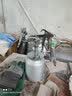 实岩正品W-71气动油漆喷枪家具木器汽车面漆喷漆枪高雾化喷漆底漆枪 原装W-77下壶2.0口径 实拍图