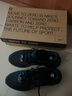 耐克（NIKE）REVOLUTION 男鞋25春夏轻盈透气减震运动鞋网面轻便公路跑步鞋 DC3728-001 42 实拍图
