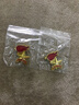 星人说 新标准款队徽少先队强磁吸别针款徽章 磁铁扣队章中国小学生用标准型立体火炬款加厚胸章 别针款-2枚 实拍图