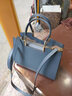 歌诗嫚（Geshiman）包包女新款中年女士大气百搭时尚牛皮手提通勤单肩斜挎包礼物7127 皇室蓝（配蓝色丝巾） 实拍图