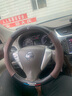 酷斯特日产方向盘套真皮奇骏天籁逍客骐达轩逸骊威楼兰蓝鸟劲客汽车把套 圆形-咖色【日产炭纤纹LOGO款】 实拍图