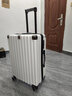 OEMG行李箱男士大容量拉杆箱结实耐用旅行箱女学生潮流密码箱硬壳皮箱 珍珠白【加厚PC箱体+防爆拉链】 26英寸【箱套贴纸+备用轮】 实拍图