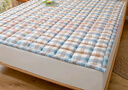 南极人（Nanjiren）新疆棉花垫被褥子床垫软垫家用薄款垫子学生宿舍单人床铺底床褥垫 七彩格蓝【全棉 可定制尺寸】 双人床 2.0x2.2m【加厚加棉】 实拍图