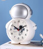 曲彤恐龙学生小闹钟起床神器音乐儿童男孩女孩时钟表专用桌面卡通静音 银色宇航员 6英寸 实拍图
