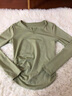 麓格立 瑜伽服女上衣运动服跑步长袖T恤V领健身服褶皱收腰速干衣 清新绿 L 【建议95-115斤】 实拍图